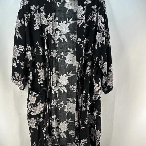 Spiritual Gangster Floral Kimono, OS - Picture 6 of 9